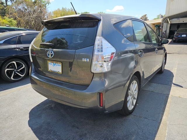 2012 Toyota Prius v Five
