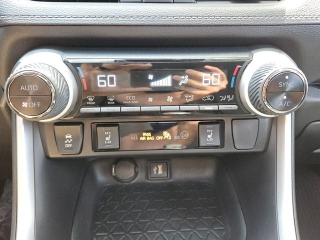 2025 Toyota RAV4 Hybrid XLE Premium