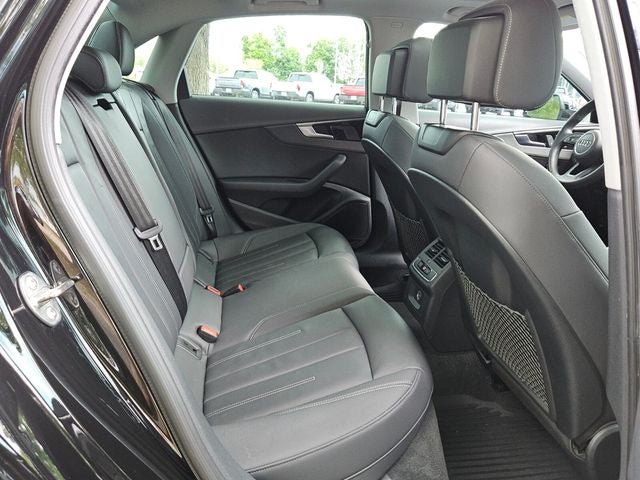 2021 Audi A4 40 Premium quattro