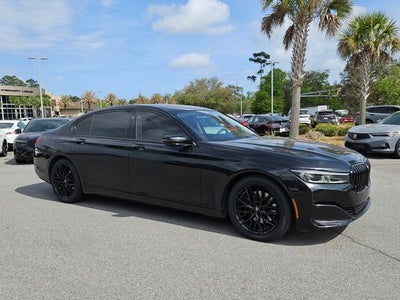 2022 BMW 7 Series 740i
