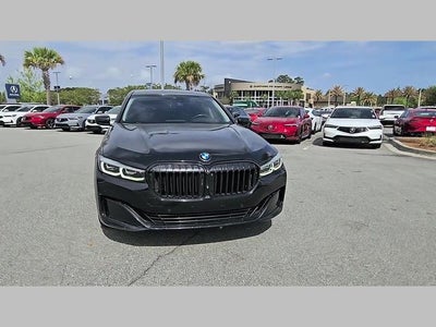2022 BMW 7 Series 740i